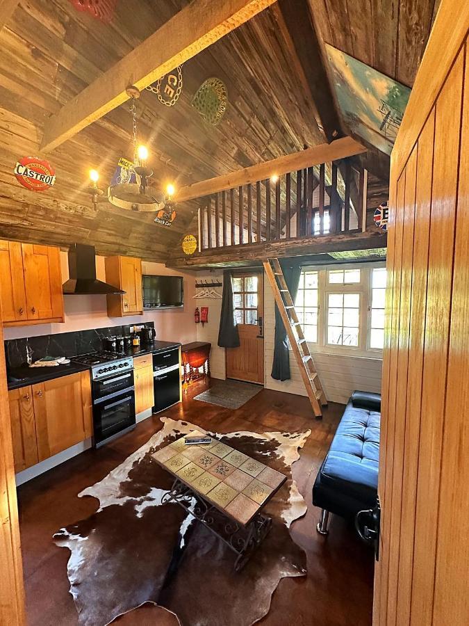 Lake View Lodges Long Melford Exterior foto