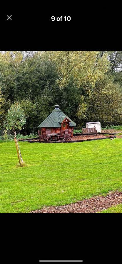 Lake View Lodges Long Melford Exterior foto